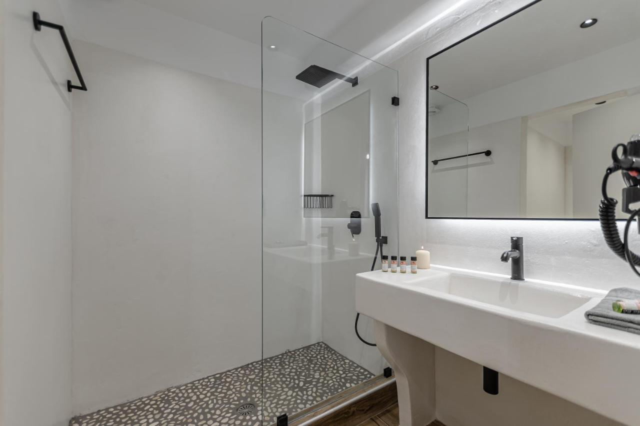 Heavenly Suites & Studios Naxos City Екстериор снимка