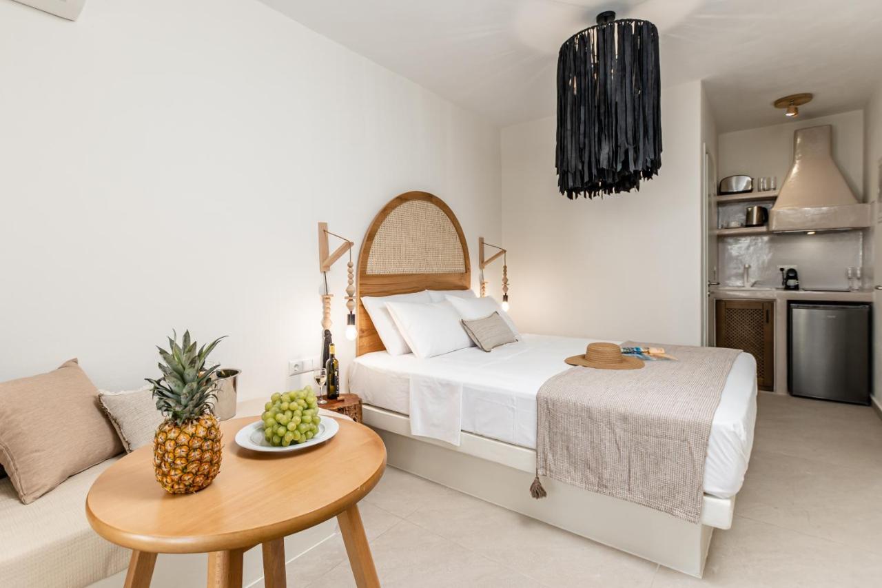 Heavenly Suites & Studios Naxos City Екстериор снимка