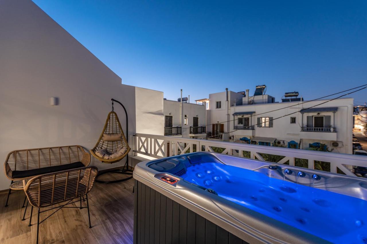 Heavenly Suites & Studios Naxos City Екстериор снимка